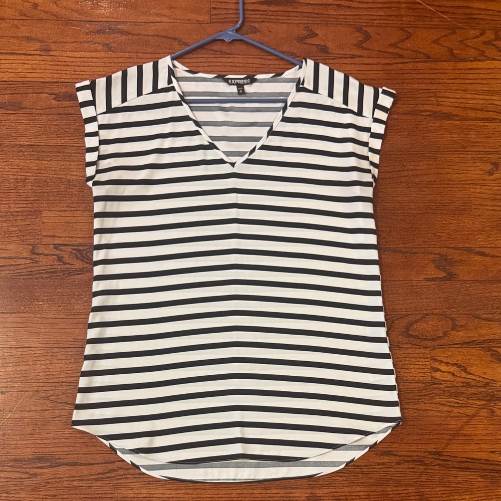 Express Black and White Striped Short Sleeve Top